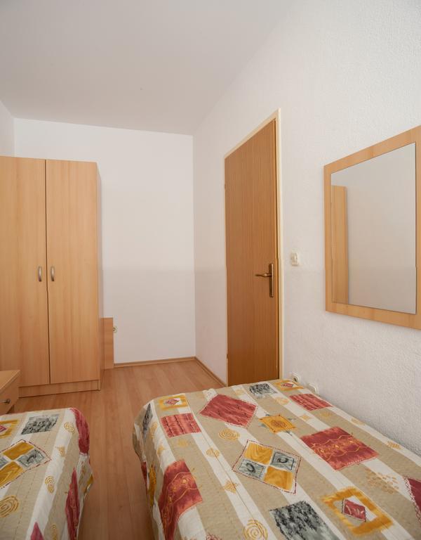 Apartments Waterfront Ivan بودغورا الغرفة الصورة